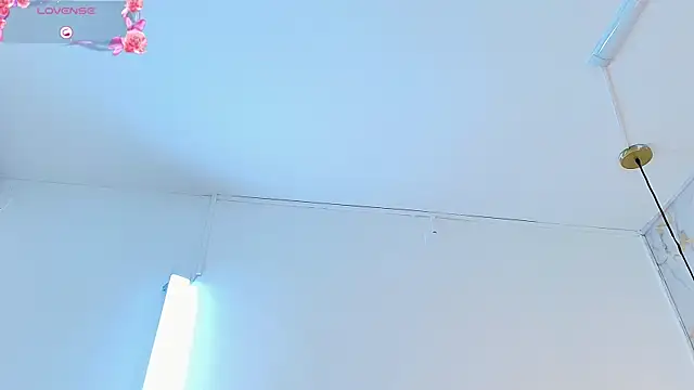 ariannaruiz webcam