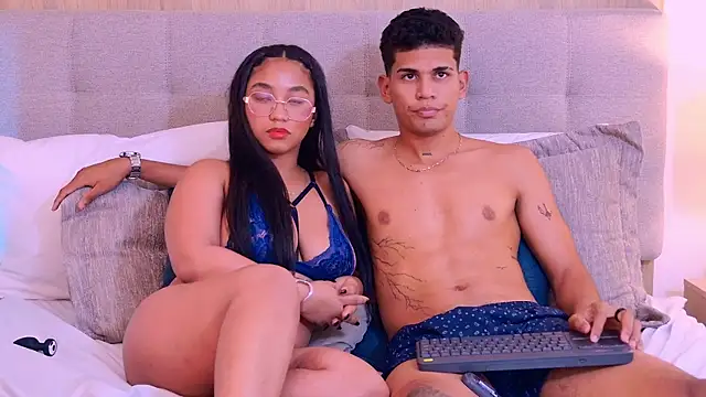RoseAndDominic webcam