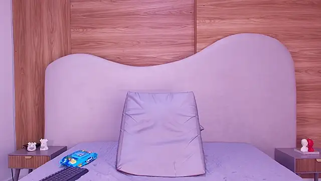 madi_stanf webcam