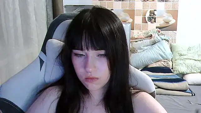 EvaHurt webcam