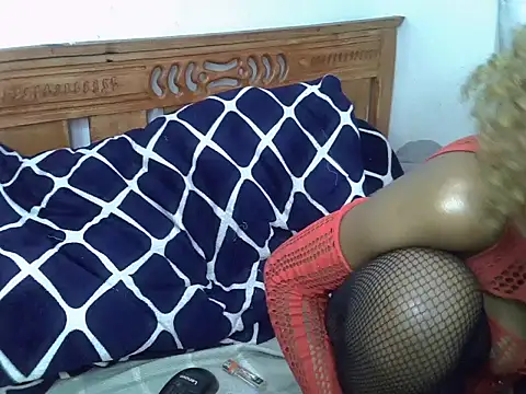 purplescarlet webcam