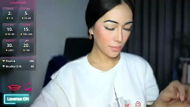 Jasmine_Elcock webcam