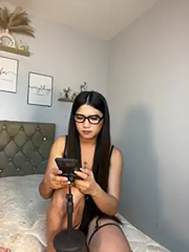 jassminelove (Ask my age) - MAKE ME CUM, MAKE ME HAPPY TODAY