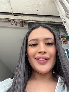 Sara_fun's live cam