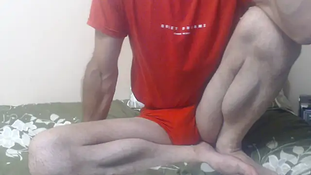yvesstorm1 webcam