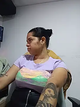 alexa-cooper- webcam