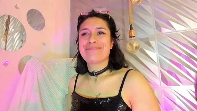 Roxanne_Han webcam