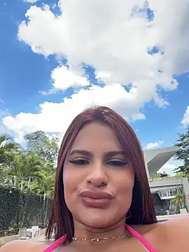 Irina_Velvett webcam