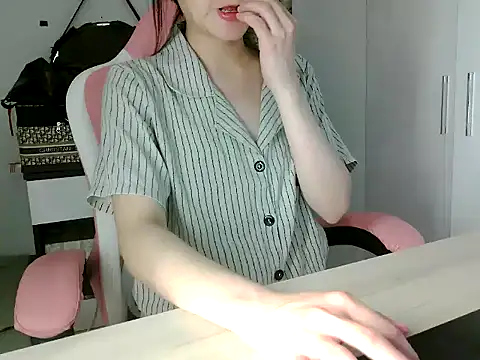 lucienguyen webcam
