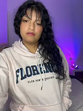 Violeta__22 webcam