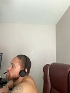 Fathero1time live cam on StripChat