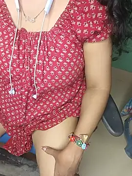 DesiRiya26 webcam