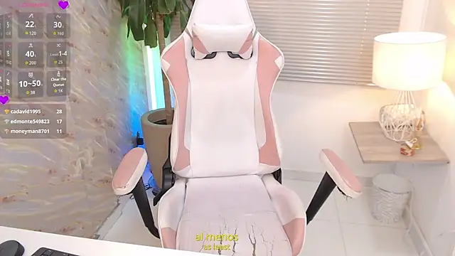 Littlee_Noemi webcam