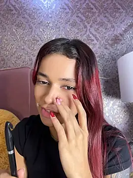 amber_sparkle webcam