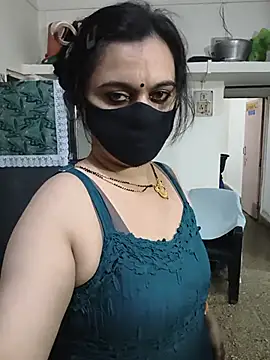 spasyqueen69's live room