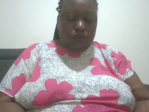fat_ebonyqueen webcam