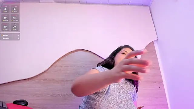ORIANNA_21 live cam on StripChat