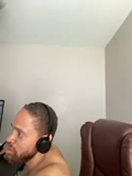 Fathero1time live cam on StripChat
