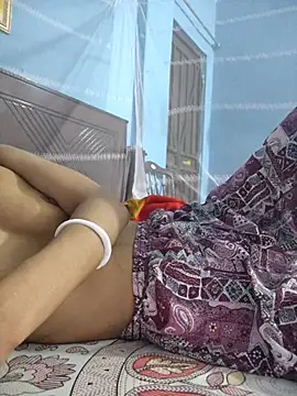 124pakhi webcam