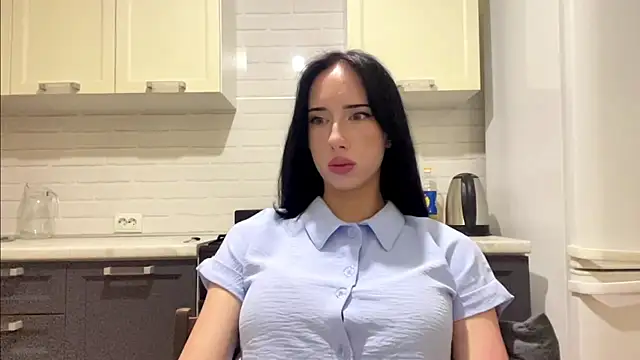IsabellaQiueen webcam