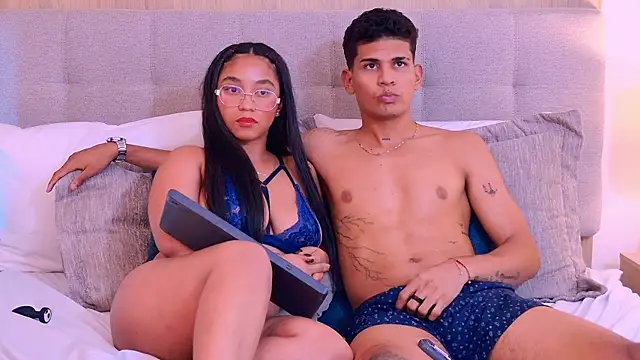 RoseAndDominic webcam