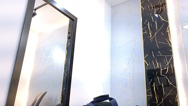 coralrouss webcam