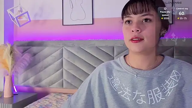 Kiki_Cam__ webcam