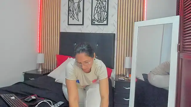 AnnaArela webcam