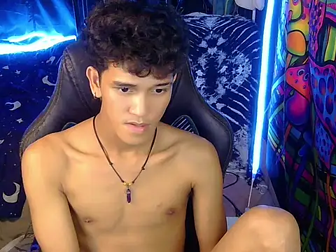 hugekenbigcock webcam
