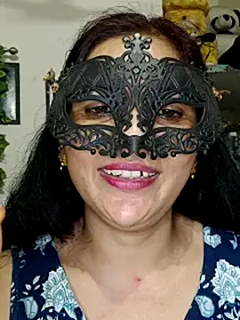 BhabhiPooja69 webcam