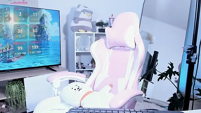 KloeKing__ webcam