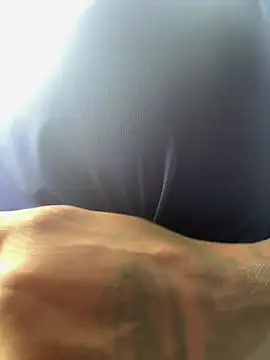 Bustykeyla webcam