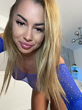 KirstieVegas webcam
