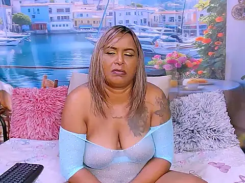 indiansparkle live cam on StripChat