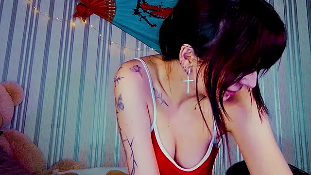 ArianaLight webcam