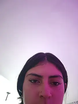 MishRaven webcam