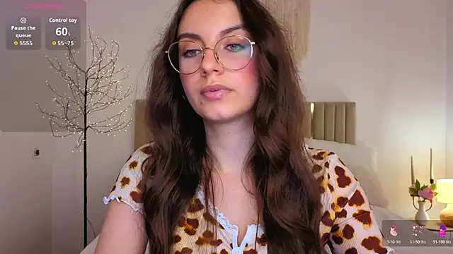 Real_cutie1 webcam