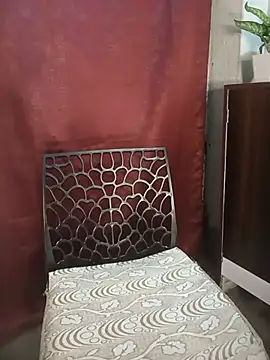 Sneha_gril live cam on StripChat