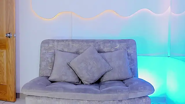 ArohomLester_ webcam