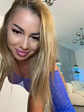 kirstievegas (F young) - Use your vibe to make me cum😈🎁LT