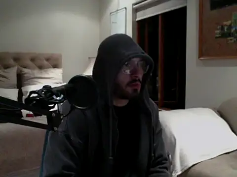 NAUGHTYSHAUDY webcam