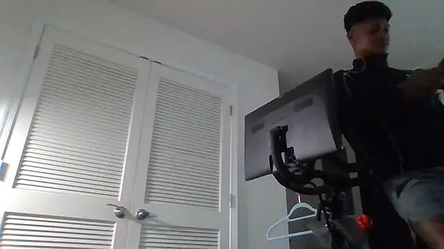 Bigtreatofficial webcam