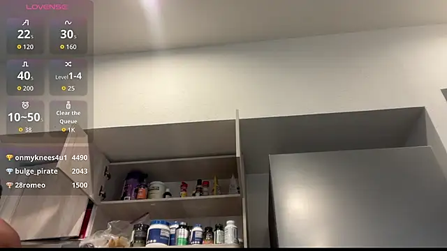 blackmuscless webcam