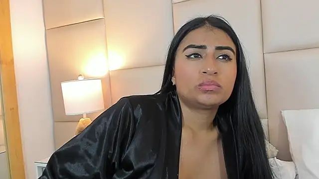 AntoniaRoss_ live cam on StripChat