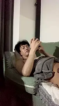 CouplingCry webcam