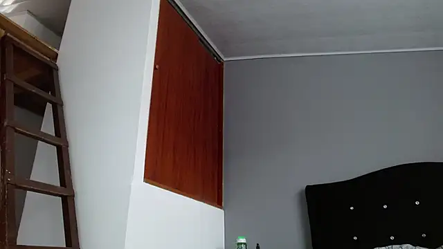 Emilia_1995 webcam