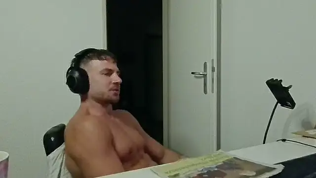 alpha-hunk webcam
