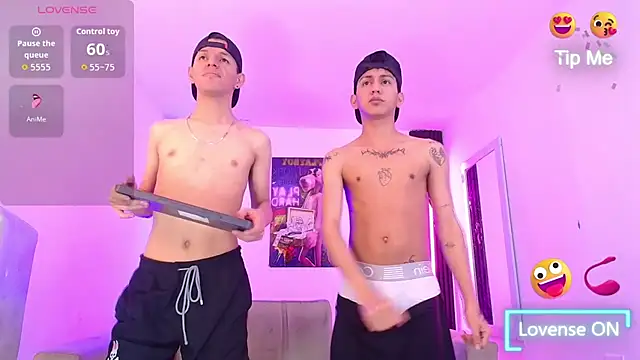 Marcus_and_Tony webcam