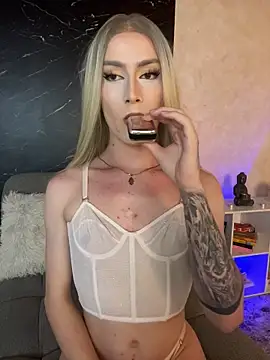 Alana_Stone webcam