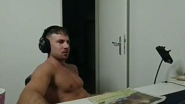 alpha-hunk webcam